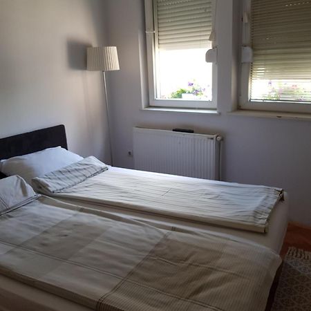 Apartman Veselinovic Free Parking Vranje Exteriör bild